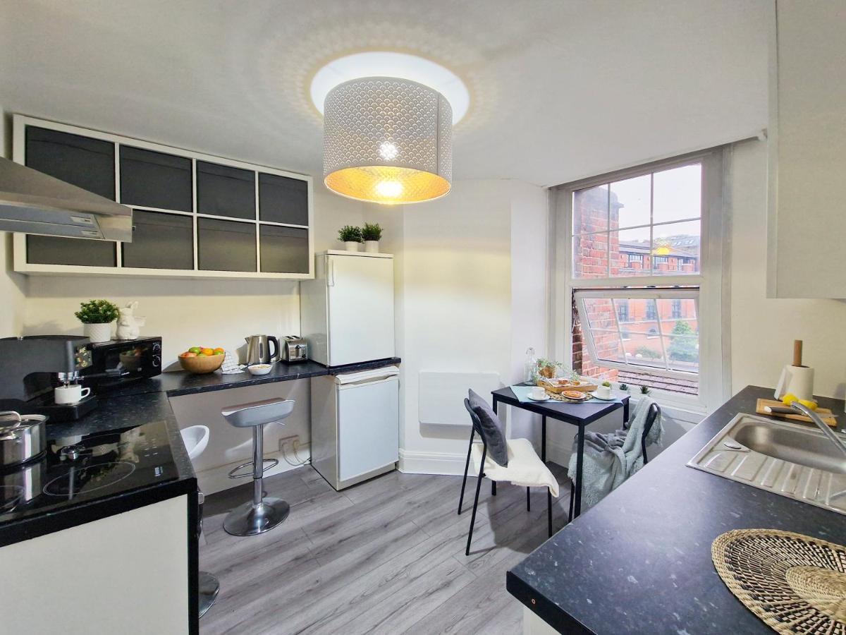 Charming Room In Central Londra Exterior foto